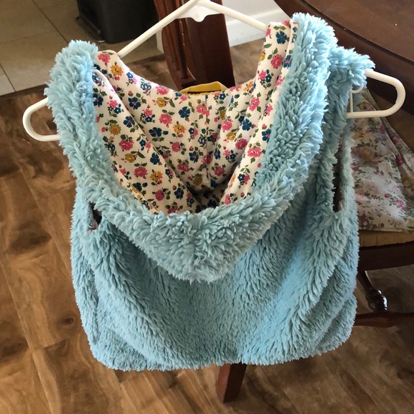 Mini Boden vest - Picture 5 of 9